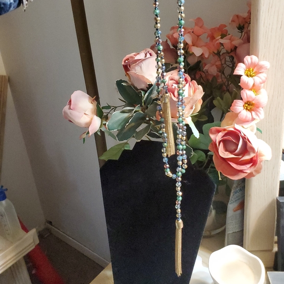 Stunning blue crystal set Necklace & 5 bracelets - Picture 6 of 9